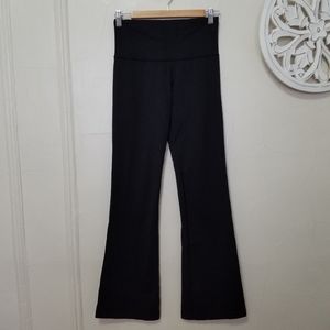 lululemon athletica Pants - Lululemon size 4 wide leg leggings lululemon athletica Pants - Lululemon size 4 wide leg leggings
